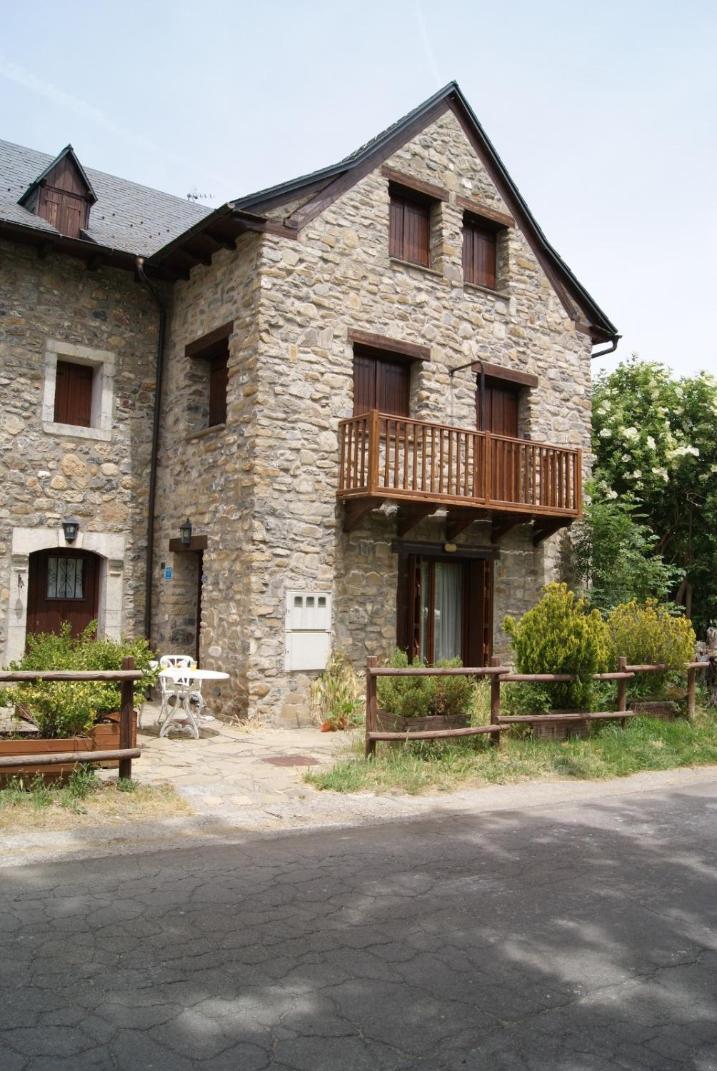 Cuniacha Villa Piedrafita de Jaca Ngoại thất bức ảnh